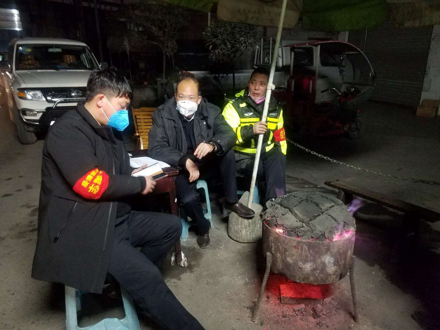 黨員戰“疫”｜周遠奎：一朝從軍，一生為兵-云南能投軍創(chuàng  )產(chǎn)業(yè)投資有限公司