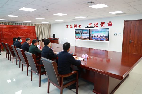 22.jpg 紫荊網(wǎng):退役軍人事務(wù)部與四家企業(yè)簽署退役軍人就業(yè)合作協(xié)議-云南能投軍創(chuàng )產(chǎn)業(yè)投資有限公司