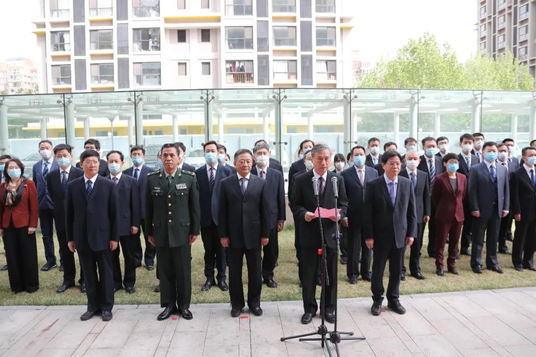 澎湃新聞：烈士紀念設施保護中心、退役軍人信息中心在京掛牌成立