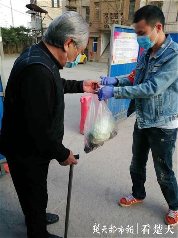 多次榮立軍功的退伍老兵，抗疫戰場(chǎng)再立新功
