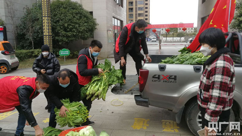 江西安源：軍人退伍不褪色 俯身基層守初心