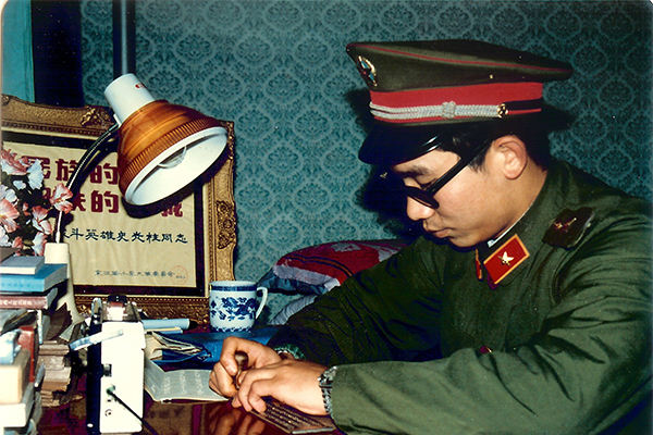 “一級戰斗英雄”史光柱：余生的高地