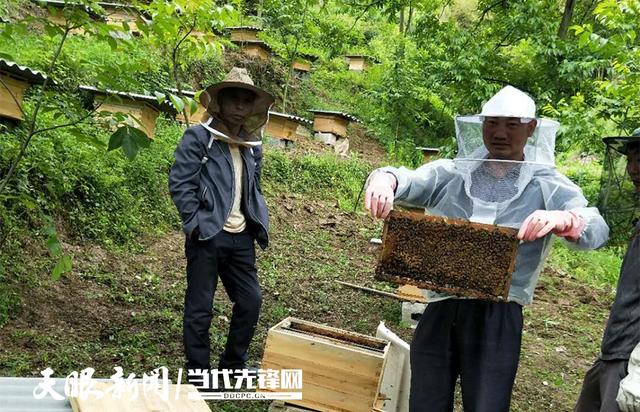 02.jpg 退伍軍人陳剛:追夢(mèng)不停 只為帶富鄉里-云南能投軍創(chuàng )產(chǎn)業(yè)投資有限公司