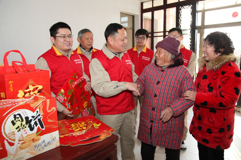 01.jpg “守護光明”退役軍人黨員服務(wù)隊-云南能投軍創(chuàng )產(chǎn)業(yè)投資有限公司