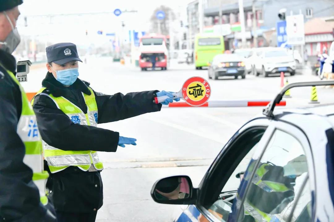 于文靜：從少校軍官到最美“警花”的軍旅轉身