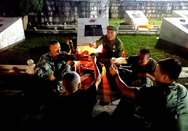 12.jpg 安振江:戰場(chǎng)余生不了情-云南能投軍創(chuàng )產(chǎn)業(yè)投資有限公司