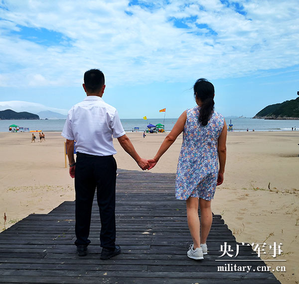 08.jpg 尹光新:假肢撐起的奮斗人生-云南能投軍創(chuàng )產(chǎn)業(yè)投資有限公司