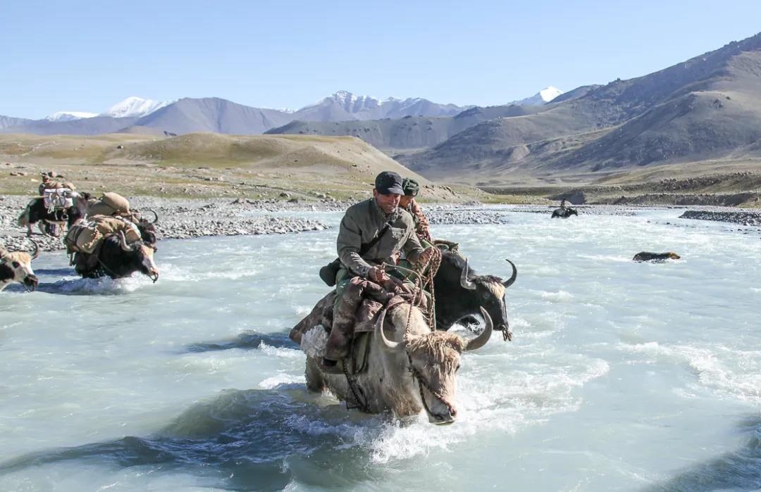 紀念我的戰友，拉齊尼·巴依卡-云南能投軍創(chuàng  )產(chǎn)業(yè)投資有限公司