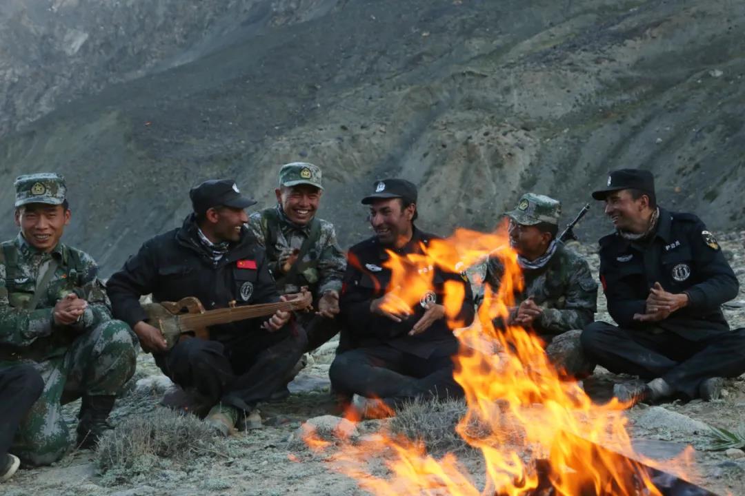 紀念我的戰友，拉齊尼·巴依卡-云南能投軍創(chuàng  )產(chǎn)業(yè)投資有限公司