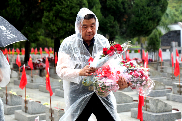 朱豫剛：戰地情深，生死之約40年