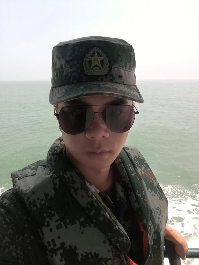 點(diǎn)贊！杭師大退役大學(xué)生士兵勇救落水兒童