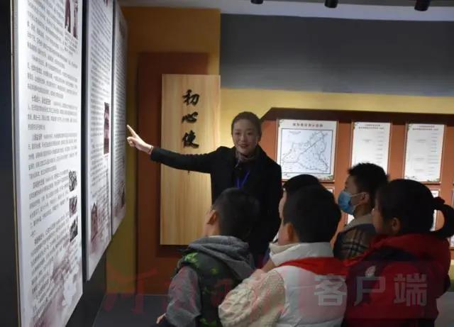 為國捐軀，國人銘記！數萬(wàn)群眾赴延津祭奠戍邊英烈肖思遠