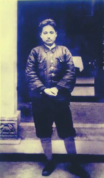 可愛(ài)的中國您看到了嗎？您犧牲前在監牢里的憧憬，都實(shí)現了！-云南能投軍創(chuàng  )產(chǎn)業(yè)投資有限公司