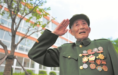 001.jpg 英雄無(wú)言 初心如磐-云南能投軍創(chuàng )產(chǎn)業(yè)投資有限公司