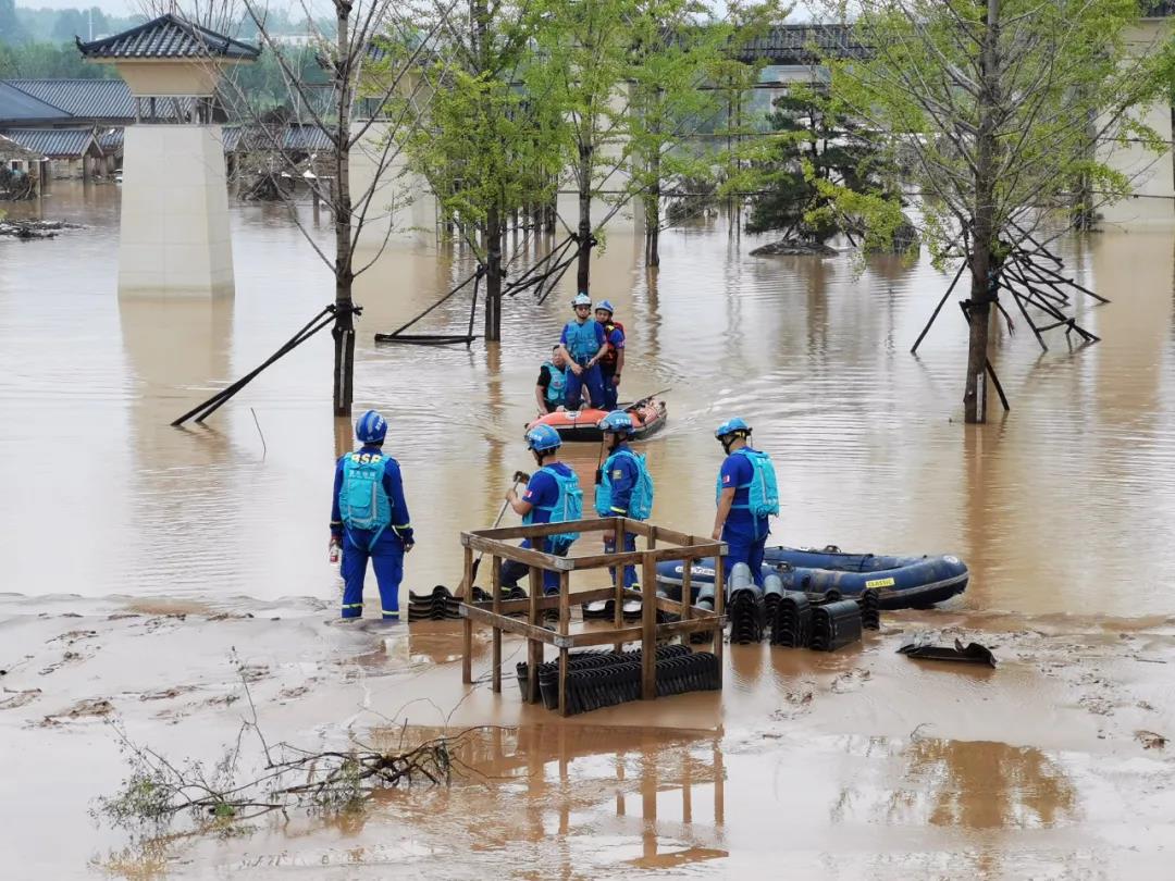 若有戰，召必回！各地退役軍人星夜馳援河南！
