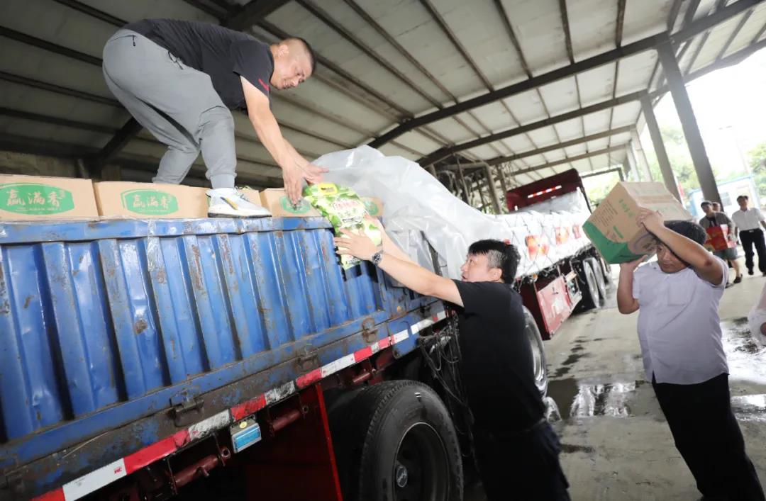 盡己之力籌資捐款，有你們在，河南一定中！-云南能投軍創(chuàng  )產(chǎn)業(yè)投資有限公司