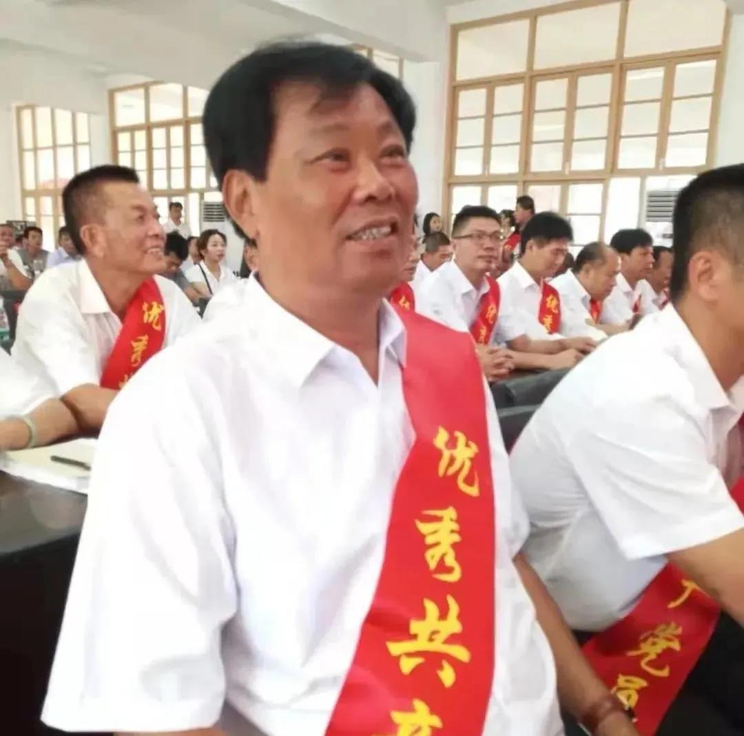 盡己之力籌資捐款，有你們在，河南一定中！-云南能投軍創(chuàng  )產(chǎn)業(yè)投資有限公司