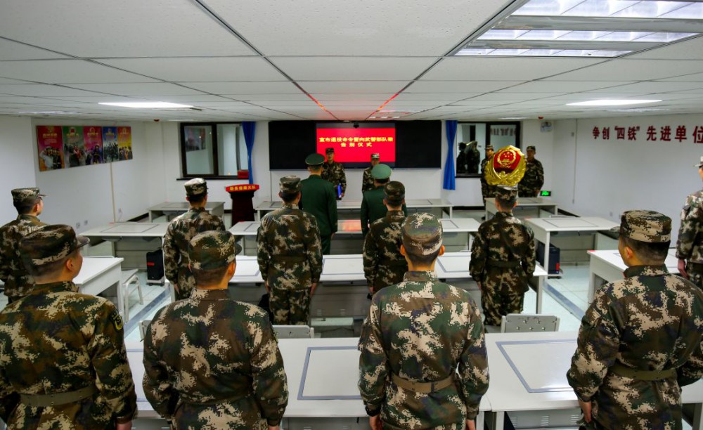 1226.jpg 退伍老兵的最后堅守:卸下肩章 卻沒(méi)有卸下責任-云南能投軍創(chuàng )產(chǎn)業(yè)投資有限公司