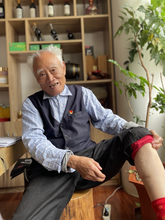 93歲抗美援朝老兵，如今依然奮戰在工作一線(xiàn)！