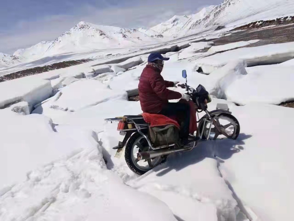 一座簡(jiǎn)易房，一對夫妻，16年與寂寞為伴守護黑河源頭-云南能投軍創(chuàng  )產(chǎn)業(yè)投資有限公司