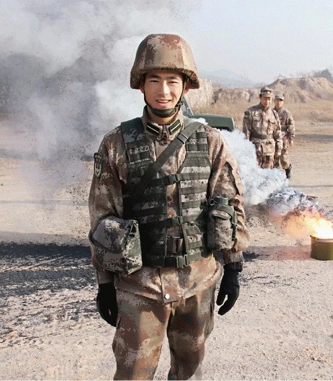 提干！從農民工到一等功！-云南能投軍創(chuàng  )產(chǎn)業(yè)投資有限公司