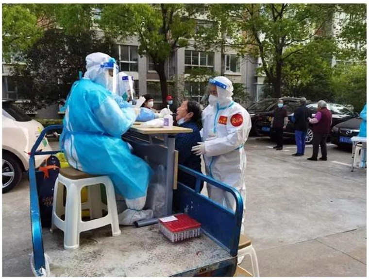 309c236f8c7b23e2ceaf29.jpeg 永不退役的軍魂——退役軍人李鋒抗疫事跡-云南能投軍創(chuàng )產(chǎn)業(yè)投資有限公司