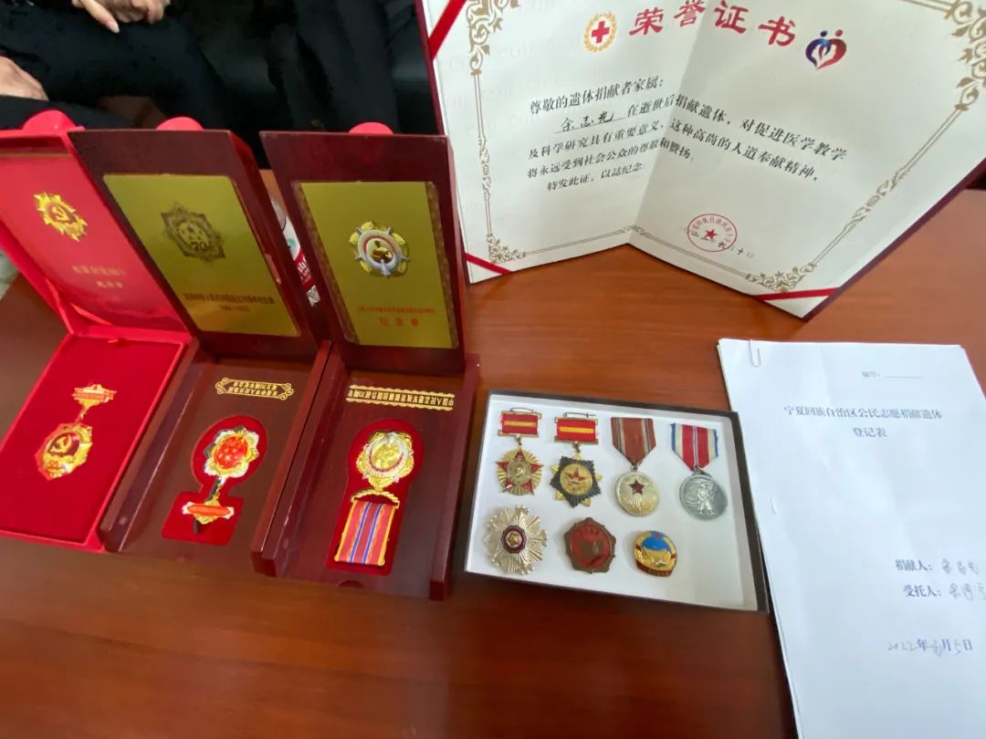 參加過(guò)長(cháng)津湖戰役的他走了，臨終心愿讓人淚目-云南能投軍創(chuàng  )產(chǎn)業(yè)投資有限公司