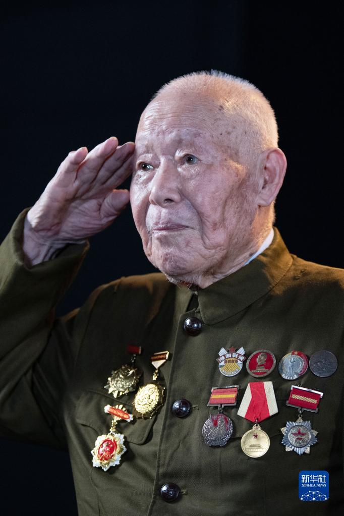 1128915784_16605315272481n.jpeg 浴血榮光|致敬抗戰老戰士——趙洪河-云南能投軍創(chuàng )產(chǎn)業(yè)投資有限公司