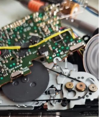 309c236f8da4246b464e1e.png 天有一雙手——記軍休干部吳建德義務(wù)為民服務(wù)11年-云南能投軍創(chuàng )產(chǎn)業(yè)投資有限公司