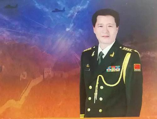 309c236f8da4246b469820.jpeg 天有一雙手——記軍休干部吳建德義務(wù)為民服務(wù)11年-云南能投軍創(chuàng )產(chǎn)業(yè)投資有限公司