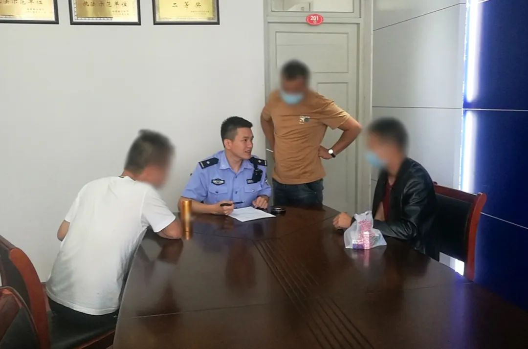 MAIN202208301337000377018001457.png 老兵溫智鈞:從警路上的軍人本色-云南能投軍創(chuàng )產(chǎn)業(yè)投資有限公司