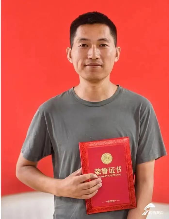 退役軍人許亮，濟南好人！