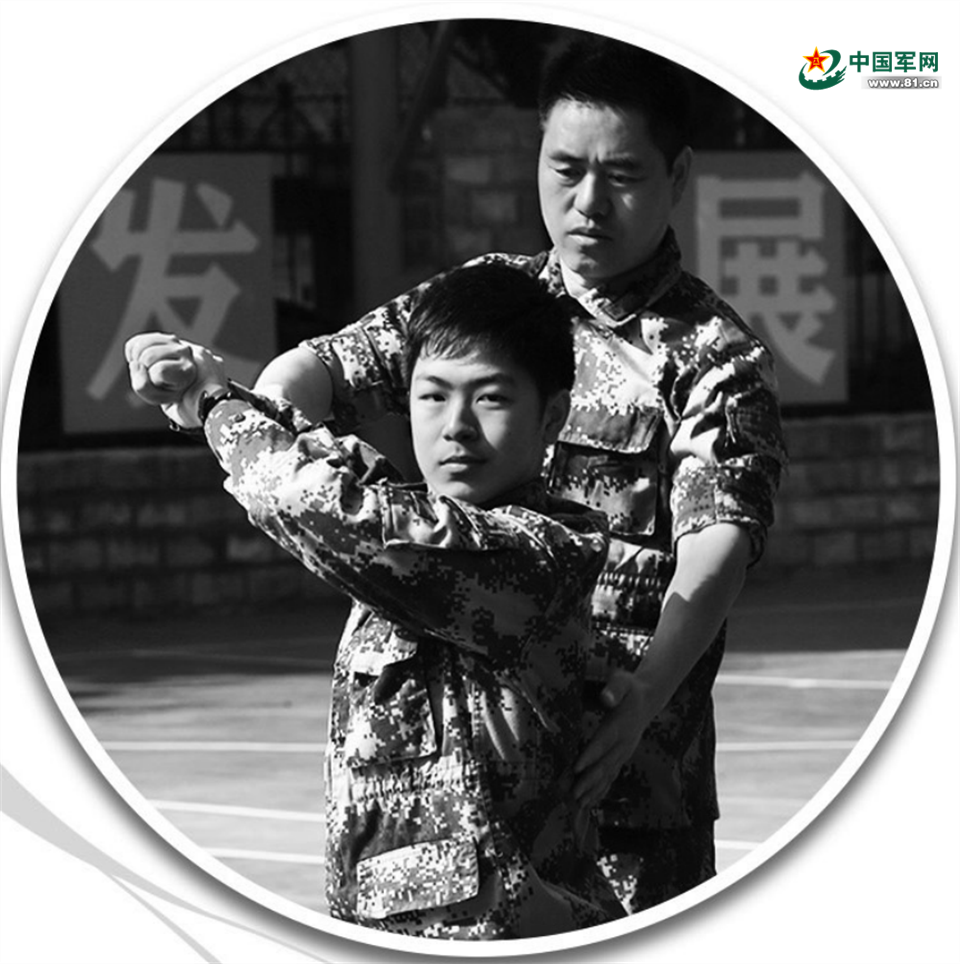 全民國防教育日特別策劃丨走近4位“兵教師”，聆聽(tīng)他們哺育新苗的故事-云南能投軍創(chuàng  )產(chǎn)業(yè)投資有限公司